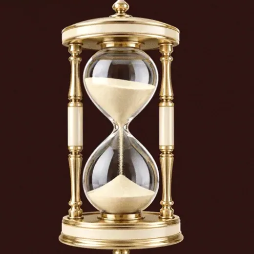 Ornate hourglass — Slota